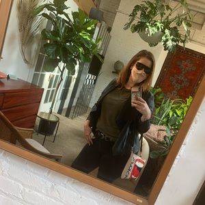 Meet your Posher, Maria karina